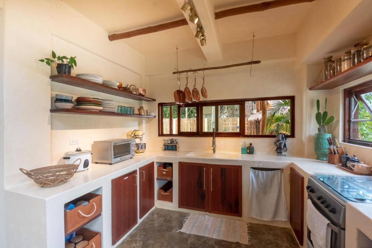 Vedya Boutique Hostel General Luna  Εξωτερικό φωτογραφία